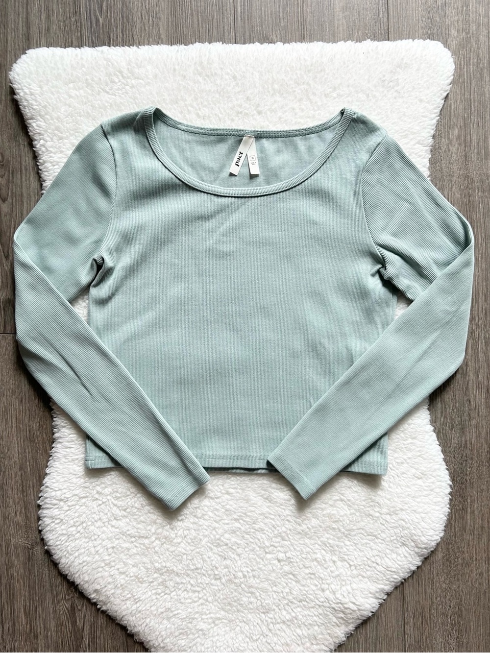 Pact Light Sage Green Long-Sleeve Scoop Neck Top